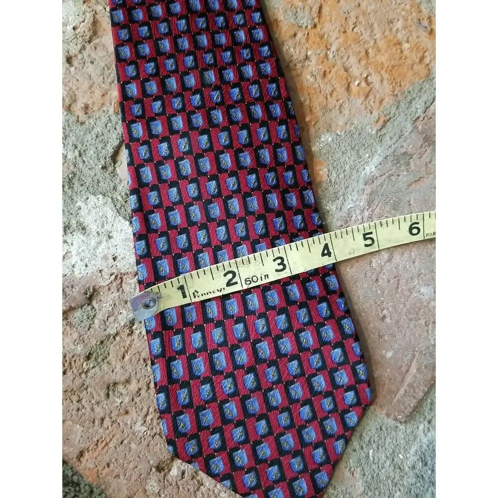 MENS‎ HUGO BOSS TIE 100% SILK MADE IN ITALY BRICK RED BLACK BLUE